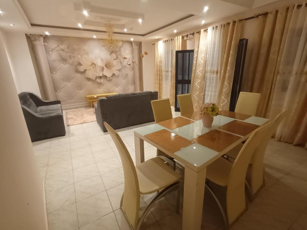 Residence Deluxe Яунде Экстерьер фото
