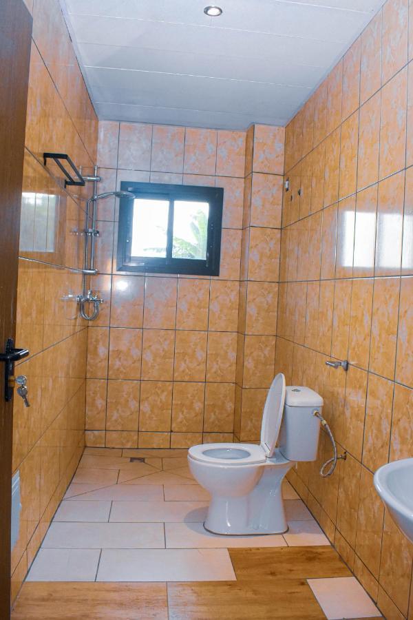 Residence Deluxe Яунде Экстерьер фото