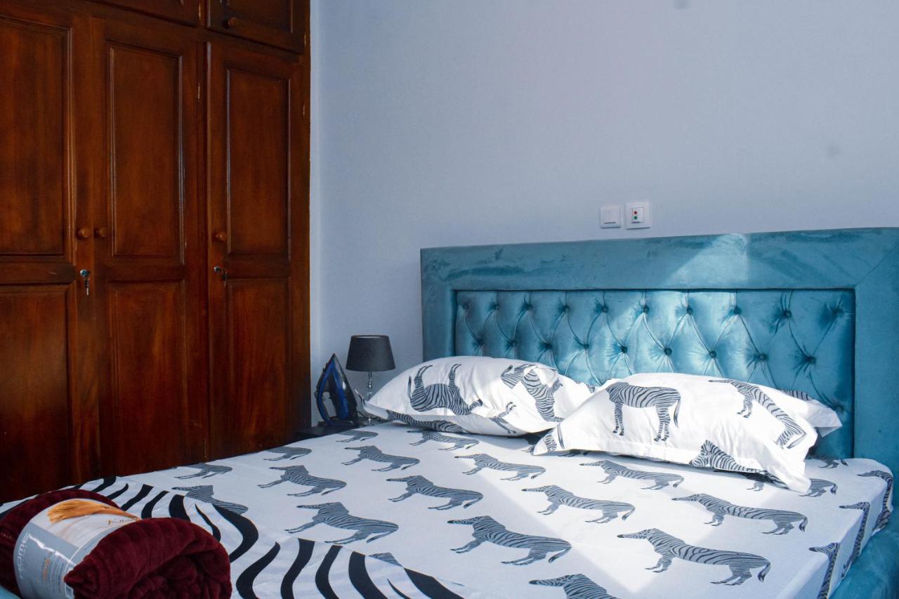 Residence Deluxe Яунде Экстерьер фото