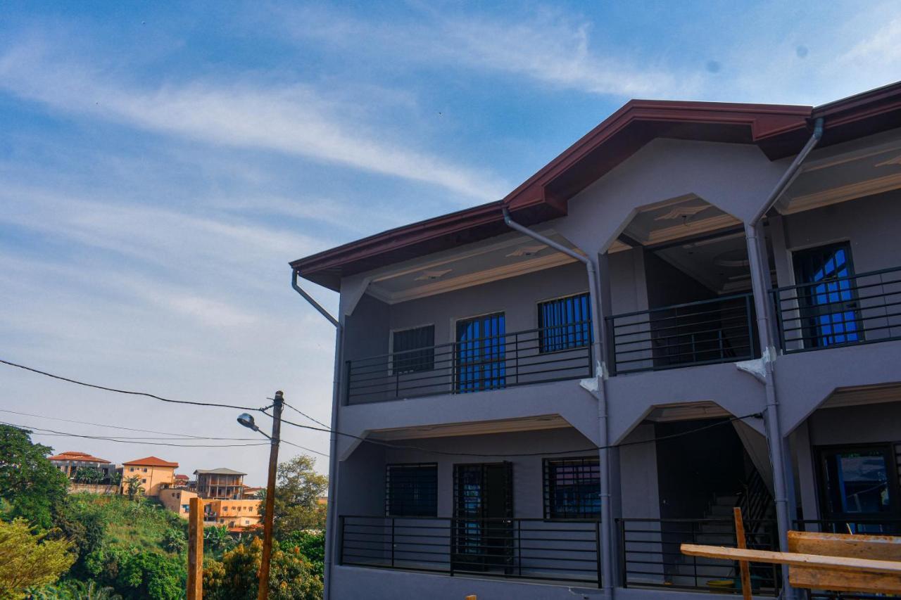 Residence Deluxe Яунде Экстерьер фото