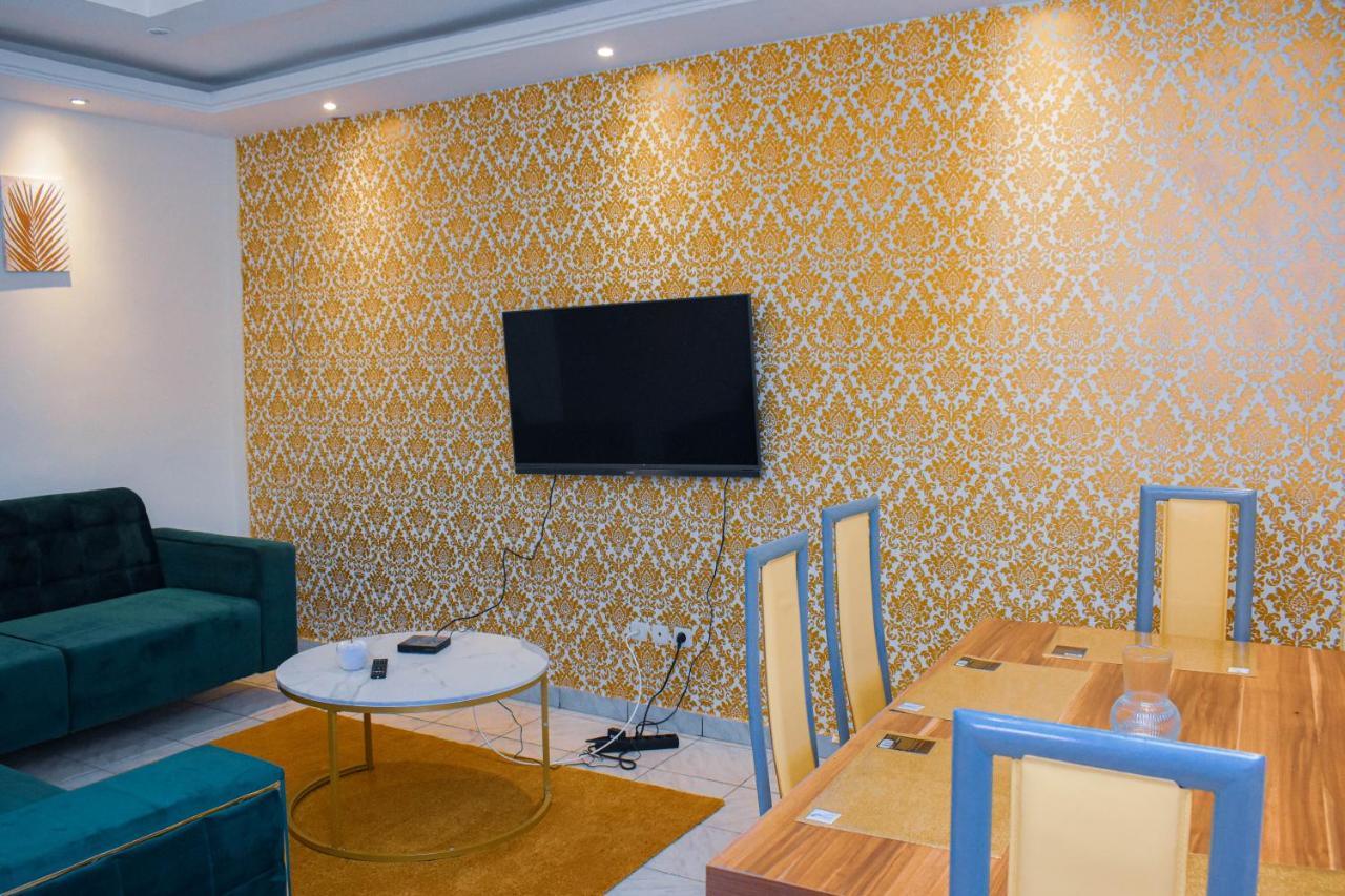 Residence Deluxe Яунде Экстерьер фото