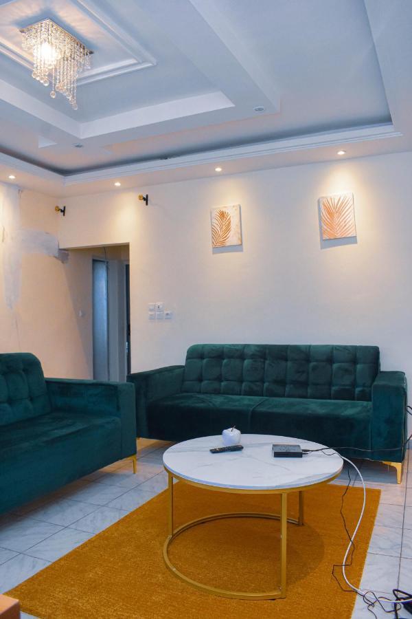 Residence Deluxe Яунде Экстерьер фото