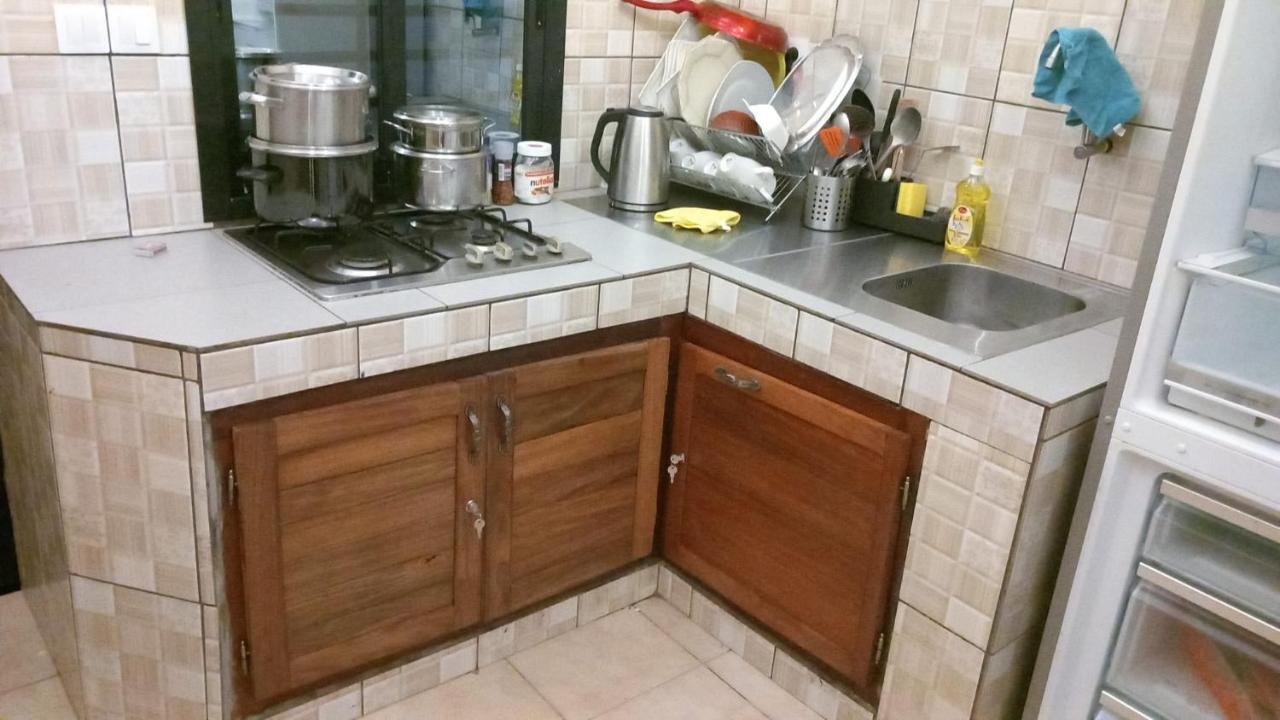 Residence Deluxe Яунде Экстерьер фото