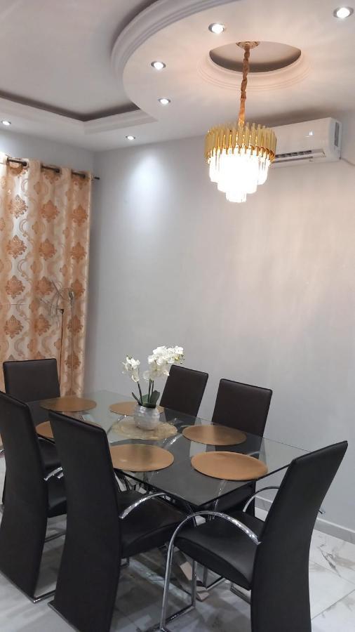 Residence Deluxe Яунде Экстерьер фото