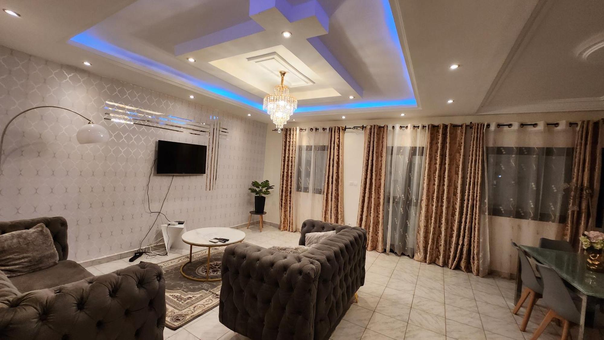 Residence Deluxe Яунде Экстерьер фото