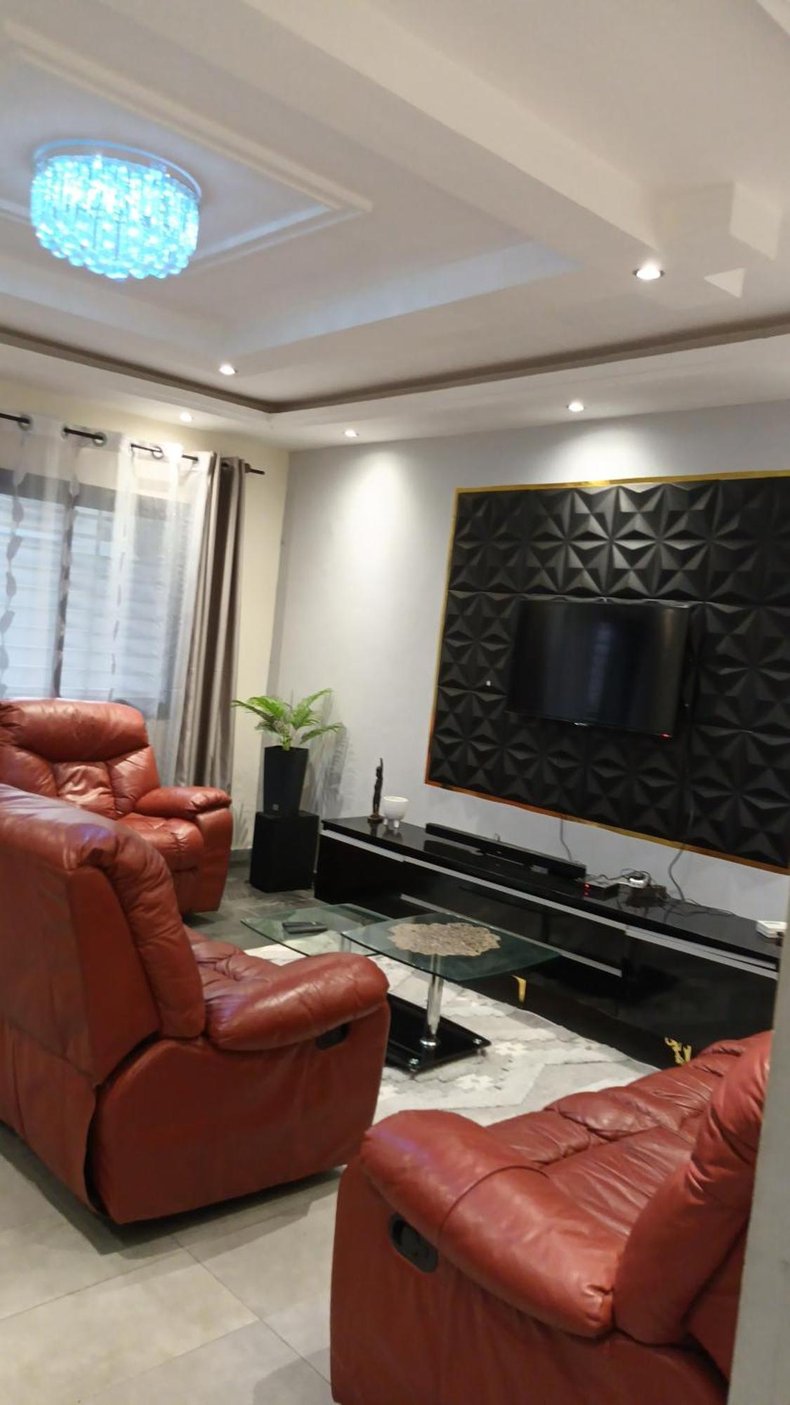 Residence Deluxe Яунде Экстерьер фото