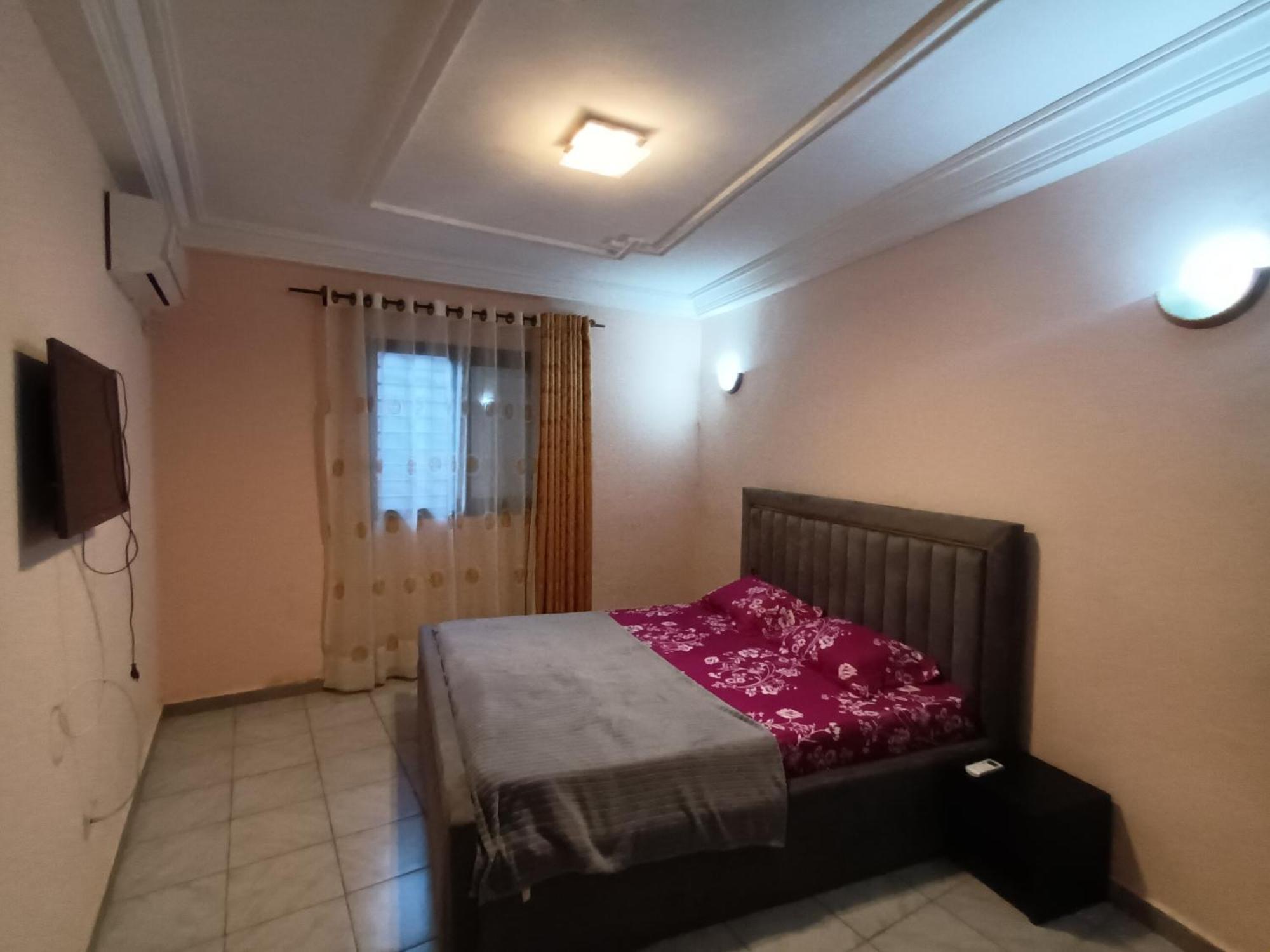 Residence Deluxe Яунде Экстерьер фото